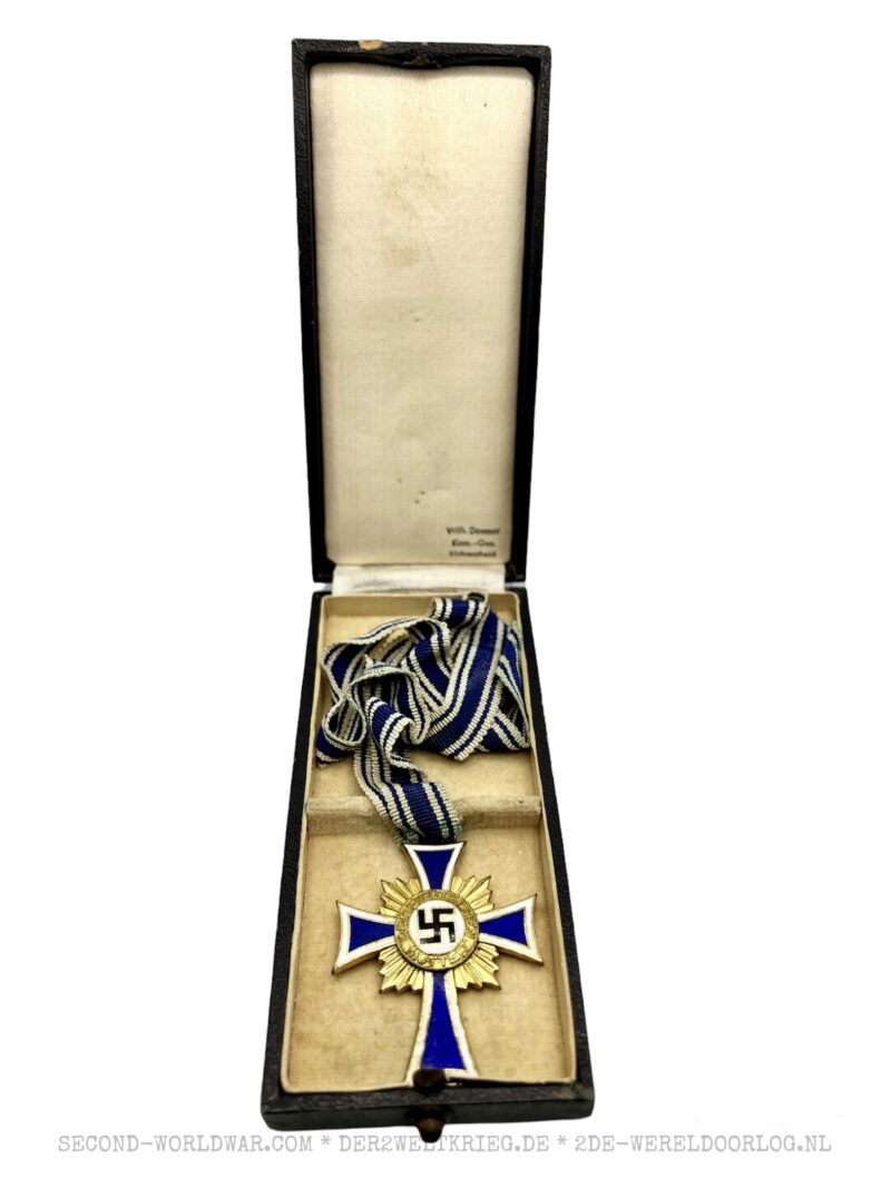 Ehrenkreuz der Deutschen Mutter (Mutterkreuz) der 1. Stufe Gold im Etui