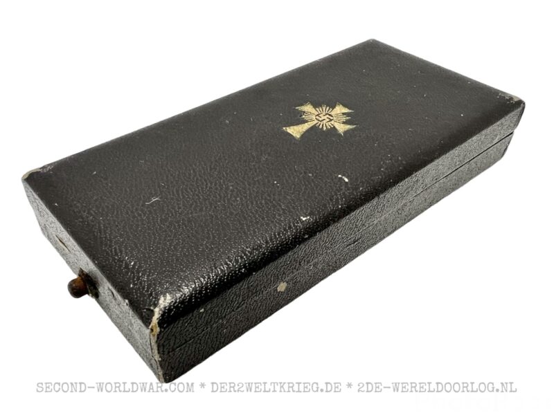 Ehrenkreuz der Deutschen Mutter (Mutterkreuz) der 1. Stufe Gold im Etui – Bild 5