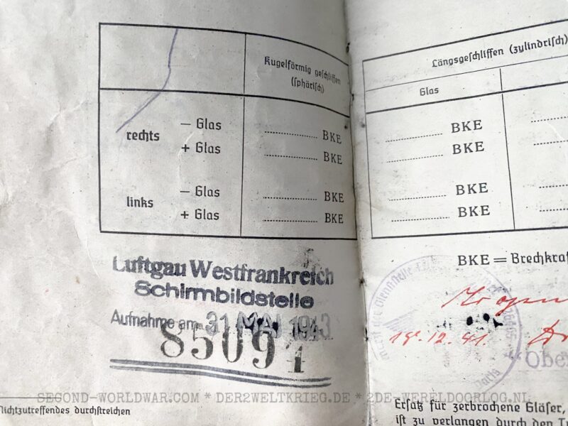 Luftwaffe Soldbuch Flieger Paris, Frankreich – Bild 4