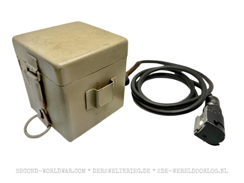 MGZ34 Zieloptik Beleuchtungskabel und Batteriekasten für Maschinengewehr