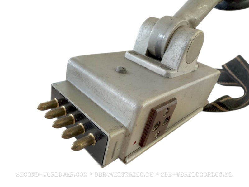 Brustmikrofon 33 mit Tragegurt 1940 und FF 33 Kabel – Bild 6