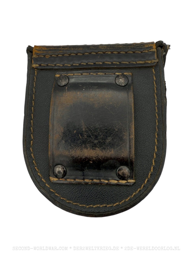 Kopffernhörer 33 in Ledertasche – Bild 3