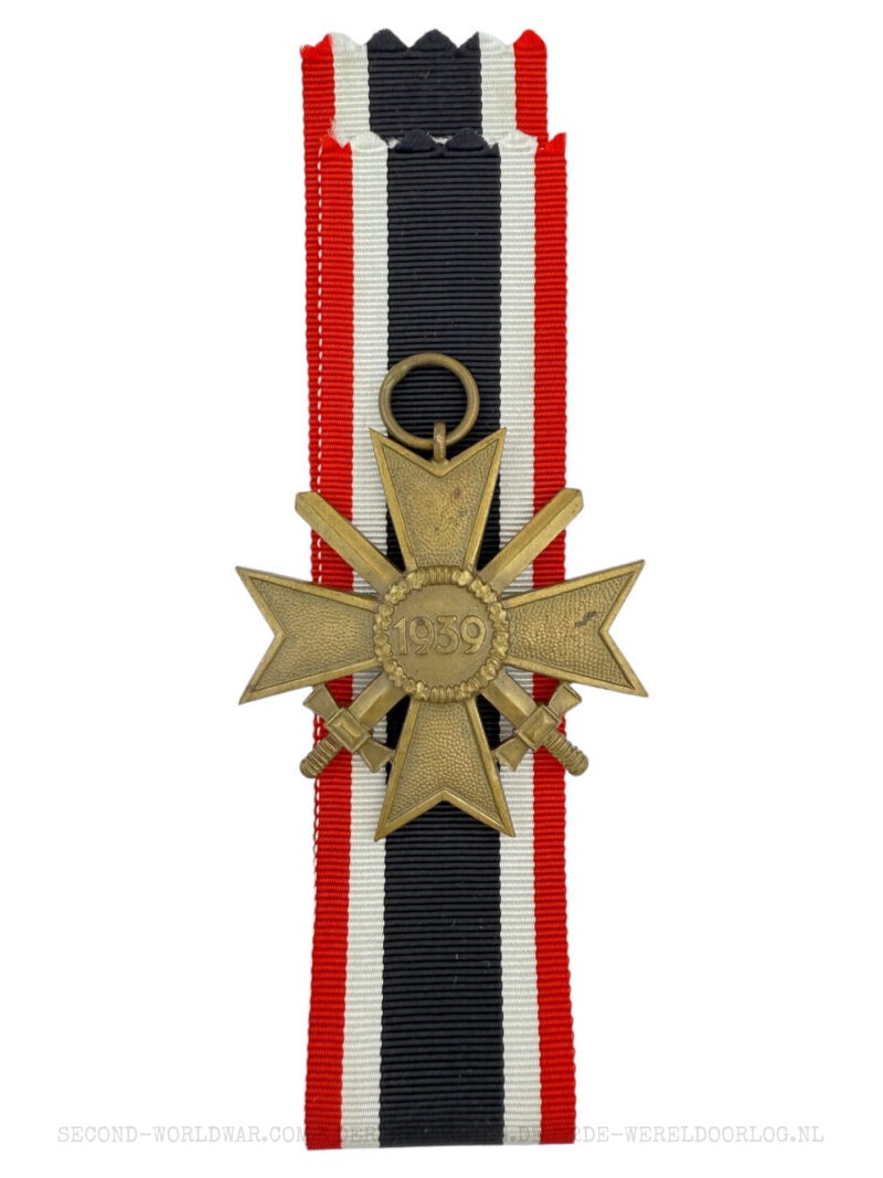 Kriegsverdienstkreuz 2.Klasse mit Schwertern Buntmetall – Bild 2