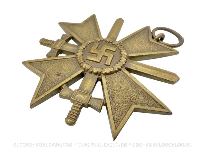 Kriegsverdienstkreuz 2.Klasse mit Schwertern Buntmetall – Bild 3