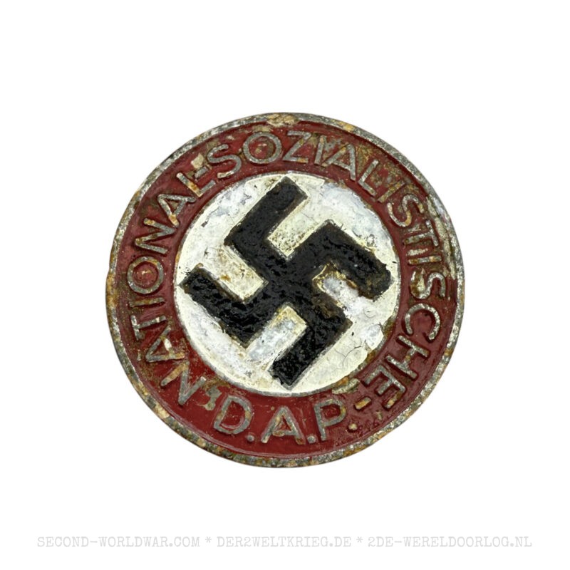 NSDAP Parteiabzeichen M1/101 Bodenfund