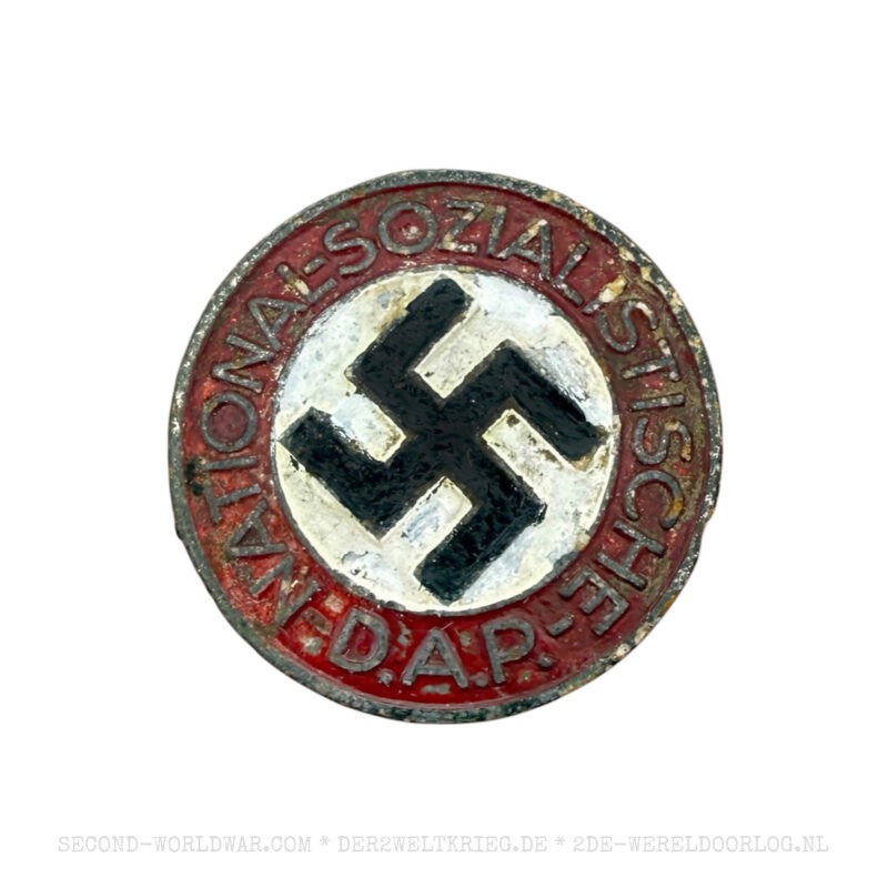 NSDAP Parteiabzeichen M1/101 Bodenfund