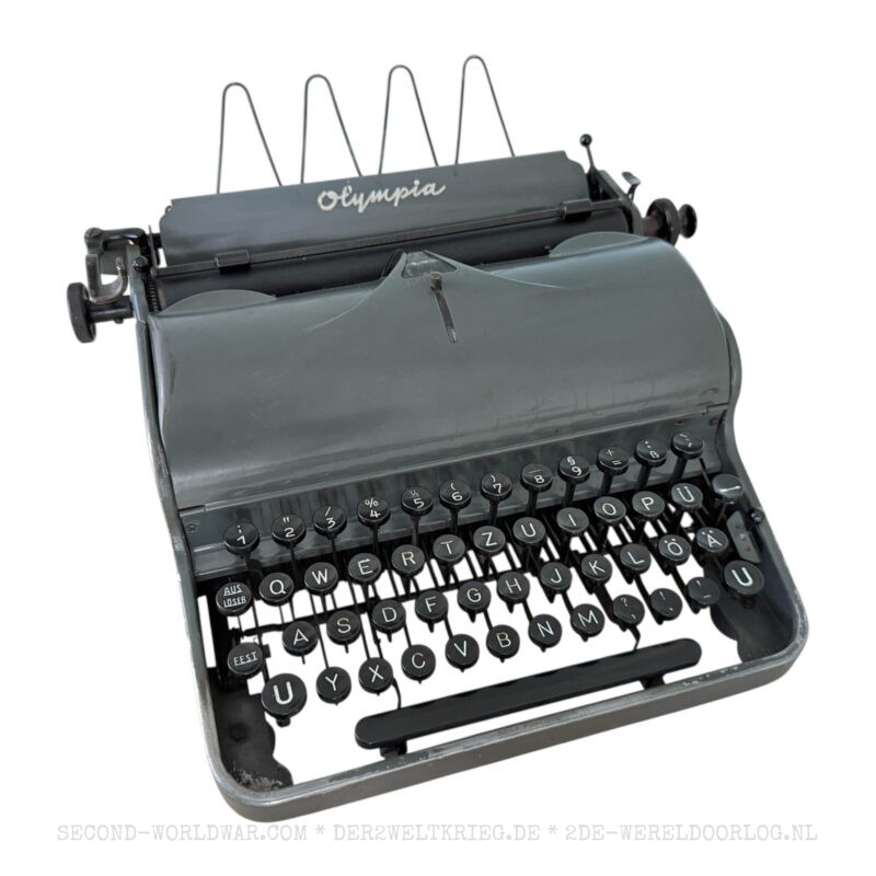 Olympia Robust Waffen-SS Schreibmaschine 1941