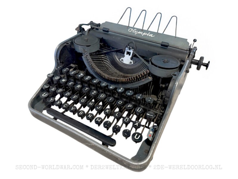 Olympia Robust Waffen-SS Schreibmaschine 1942