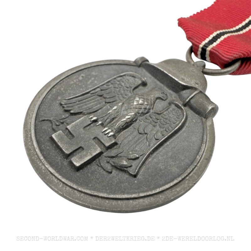 Ostmedaille (Winterschlacht im Osten) 60 mit Verleihungstüte – Bild 3