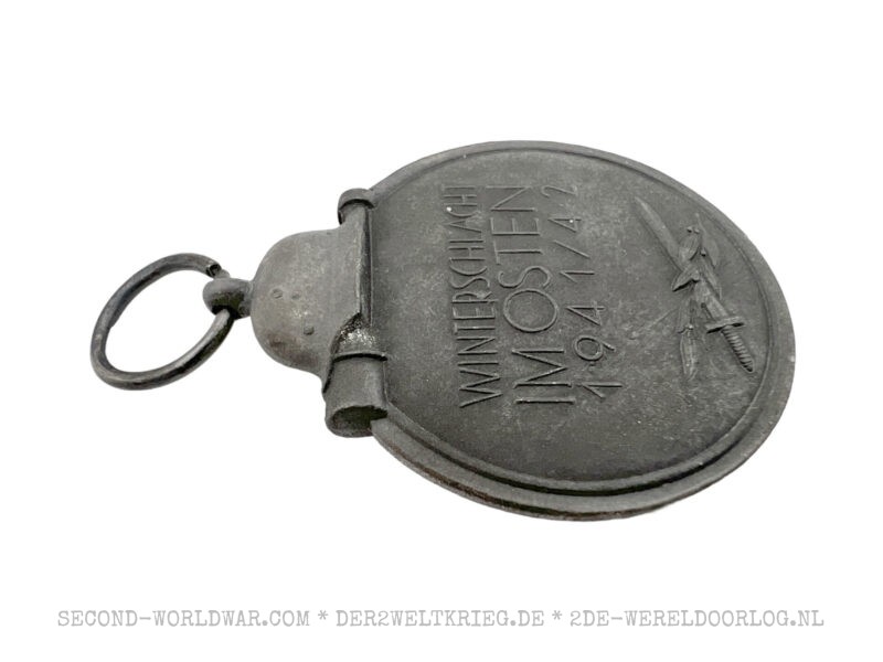 Ostmedaille (Winterschlacht im Osten) 93 mit Verleihungstüte – Bild 4